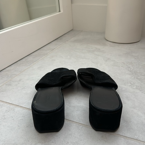 Vince Slides (41) - Picture 9 of 9